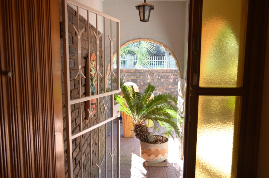 4 Bedroom Property for Sale in Wilkeville North West